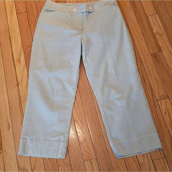 Jones New York Pants - JONES NEW YORK SEERSUCKER CROPPED PANTS